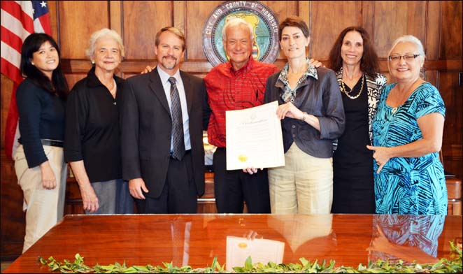 Governor Neil Abercrombie, Honolulu Mayor Kirk Caldwell and the Honolulu City Council proclaimed October 16, 2014 as Conflict Resolution Day. 