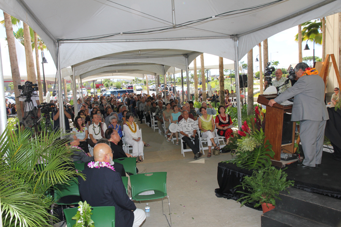 Chief Justice Moon addresses the 300 guests at the renaming ceremony.