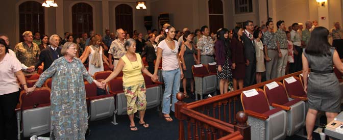 A crowd of more than 100 individuals attended the Aug. 8 tribute event.