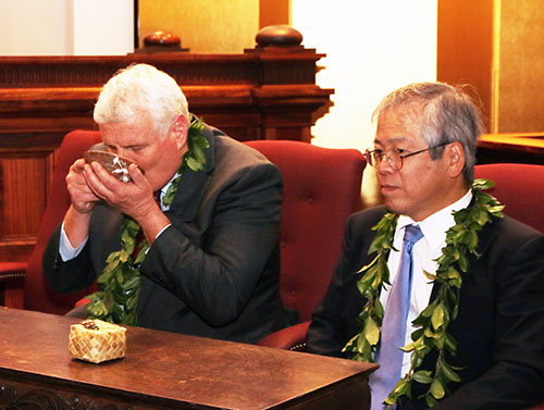 Photo: Chief Justice Mark E. Recktenwald drinks the ceremonial green tea as Consul General Kōichi Ito, Consulate General of Japan in Honolulu, looks on.